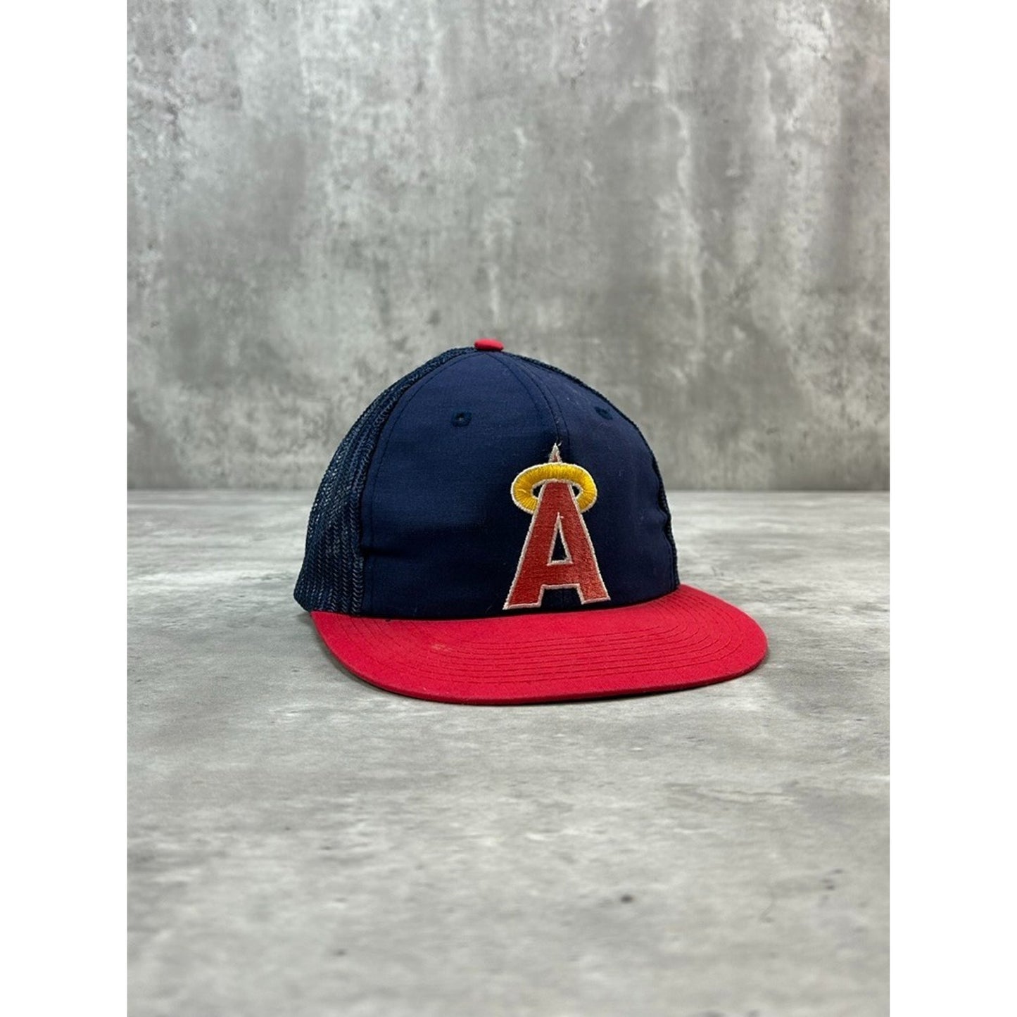 Vintage 80s California Angels MLB Embroidered Logo Trucker Snapback Hat OSFA