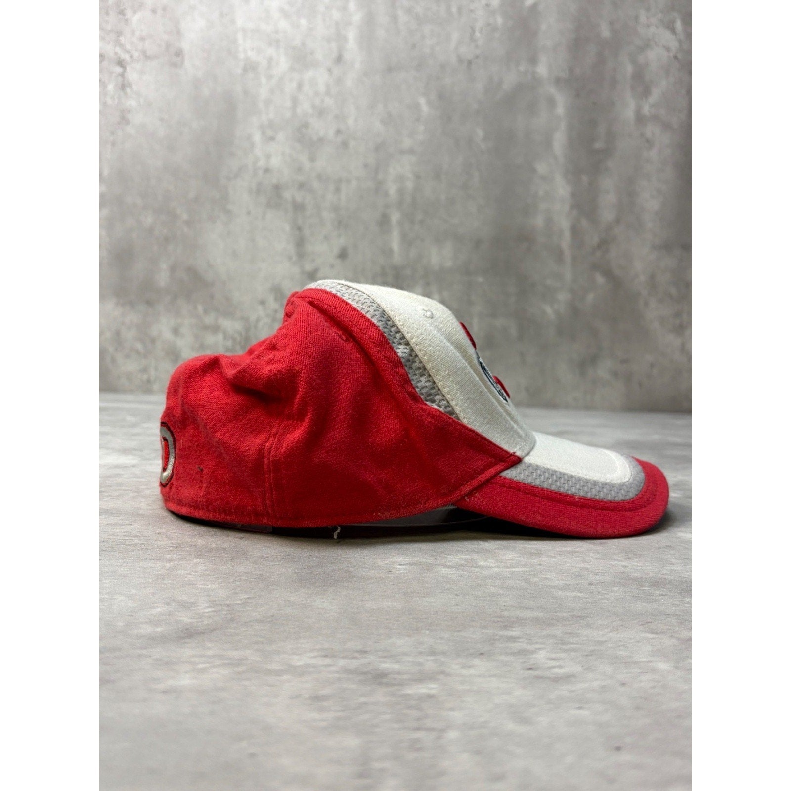 Vintage Ohio State Buckeyes NCAA Embroidered Logo Nike Flexfit Hat OSFA