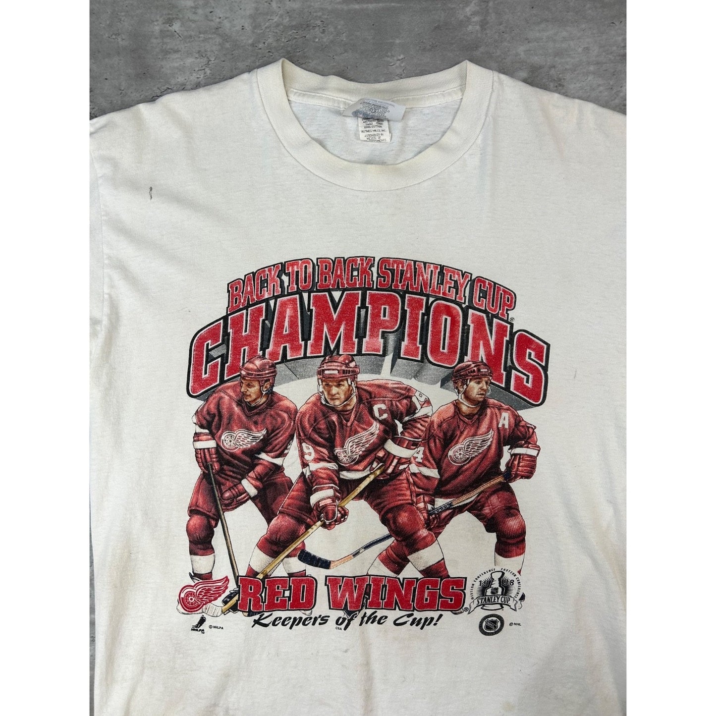 Vintage 1998 Detroit Red Wings Back To Back Stanley Cup Champs T-Shirt Sz Large