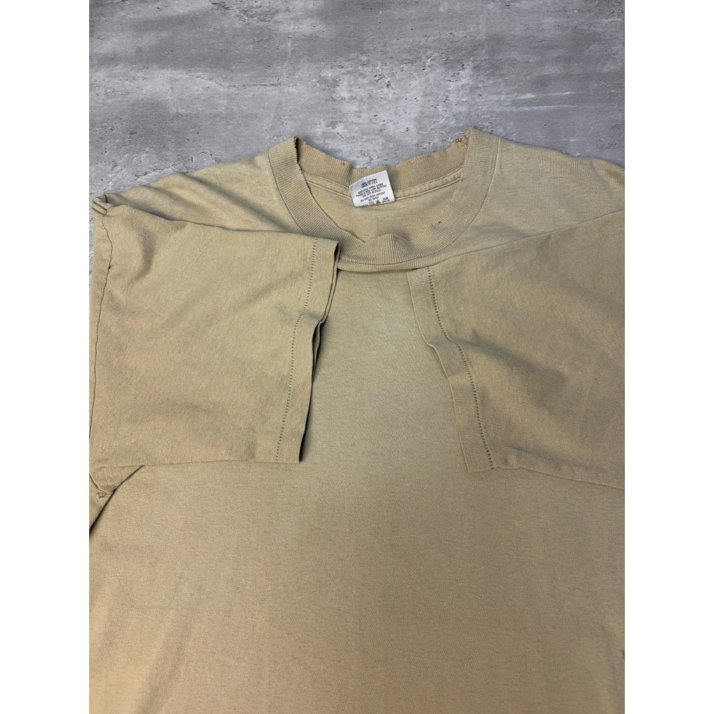 Vintage Y2K Quiksilver Boardriding Graphic Surf T-Shirt Size Large