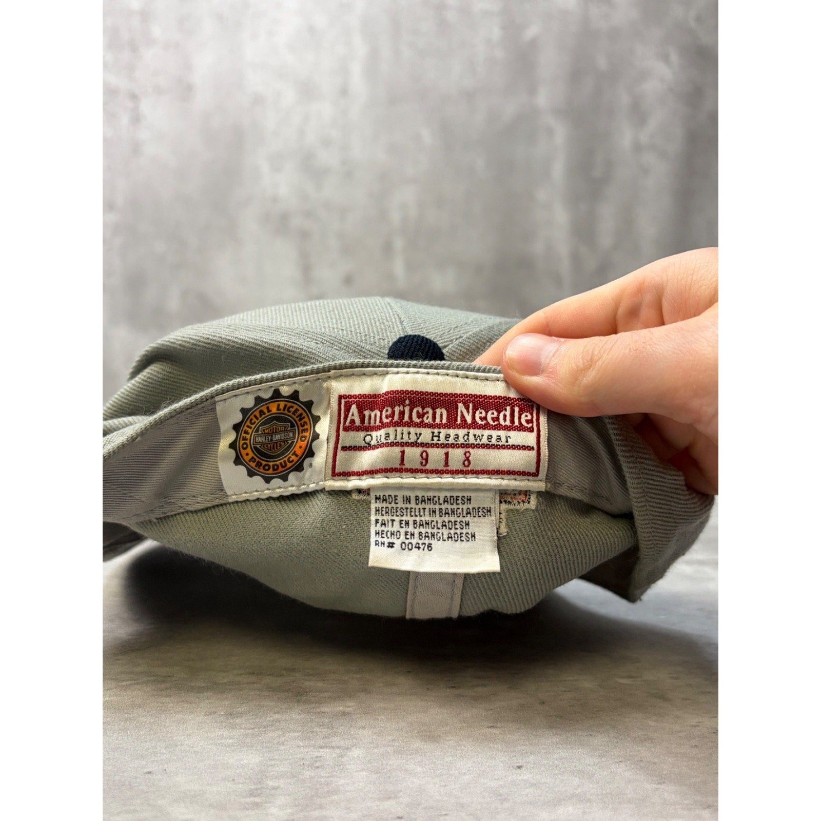 Vintage Harley Davidson Embroidered Classic Logo Gray Fitted Hat Size 7 1/4
