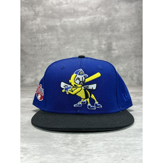 Burlington Bees MiLB Embroidered Logo Baseball Fitted Hat 7 1/2 Blue