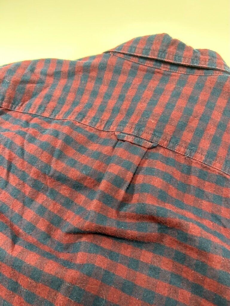 L.L. Bean Single Pocket Plaid Long Sleeve Button Up Shirt Size Medium