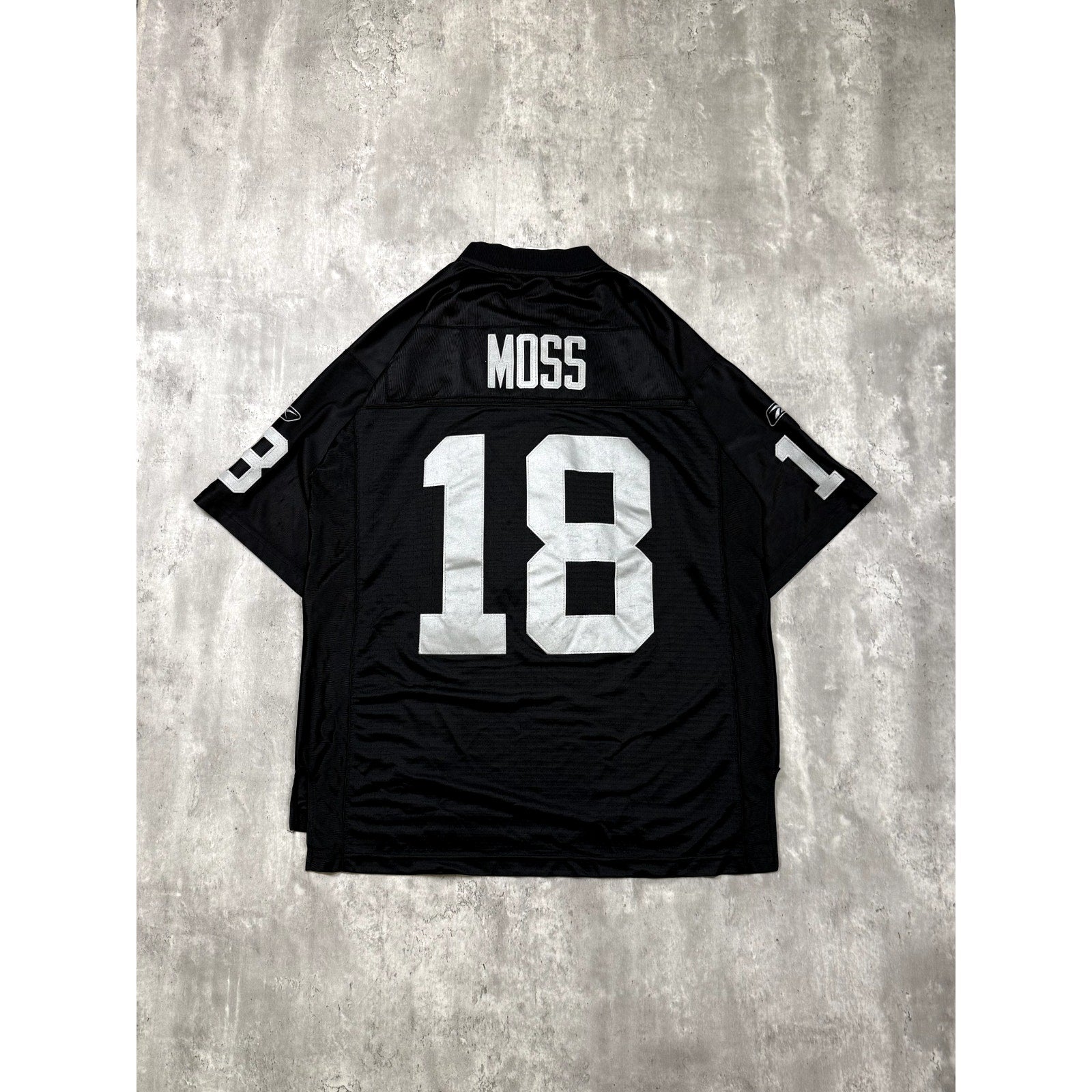 Vintage Randy Moss #18 Oakland Raiders NFL Reebok Football Jersey Size Large