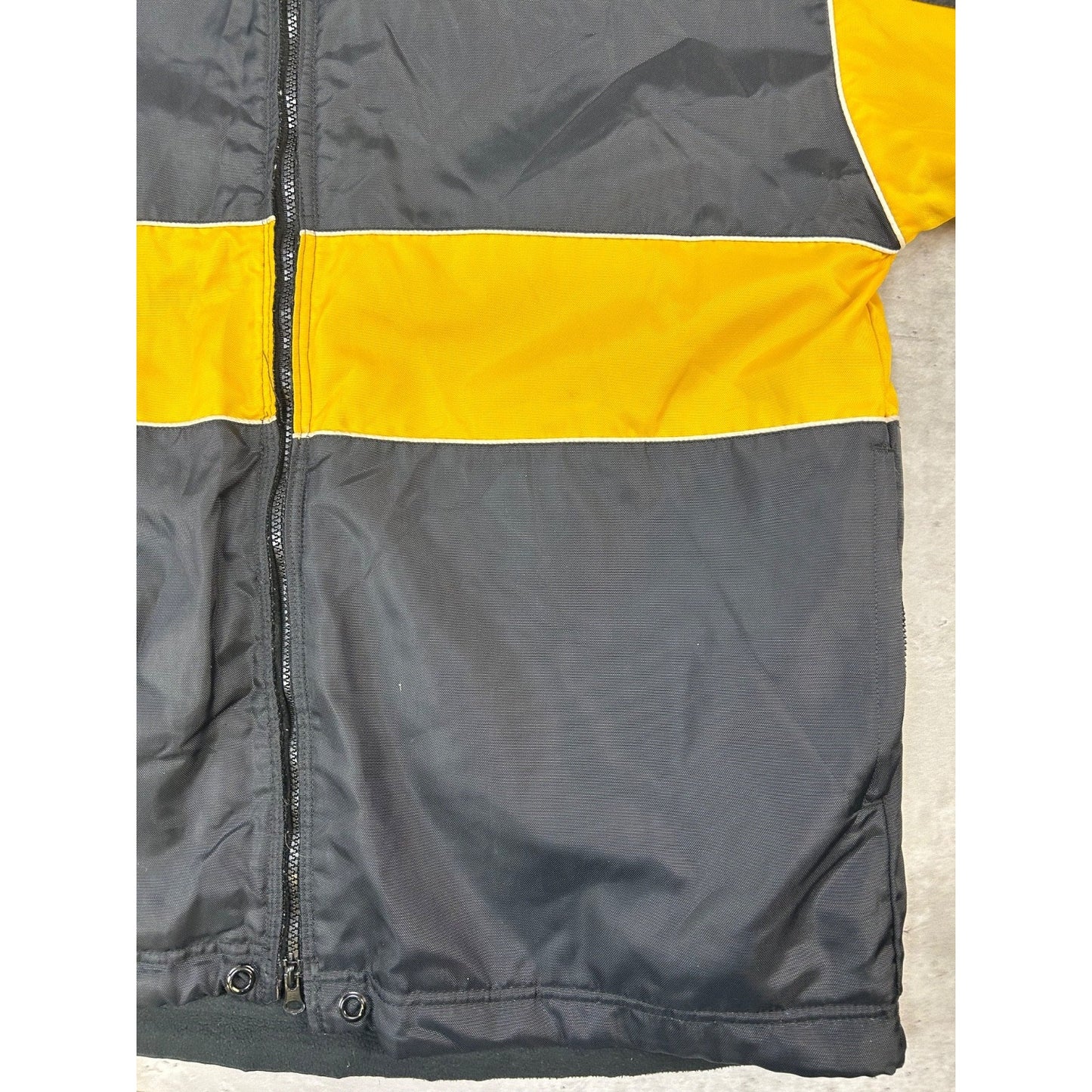 Vintage Iowa Hawkeyes NCAA Embroidered Logo Reversible Jacket Size Large