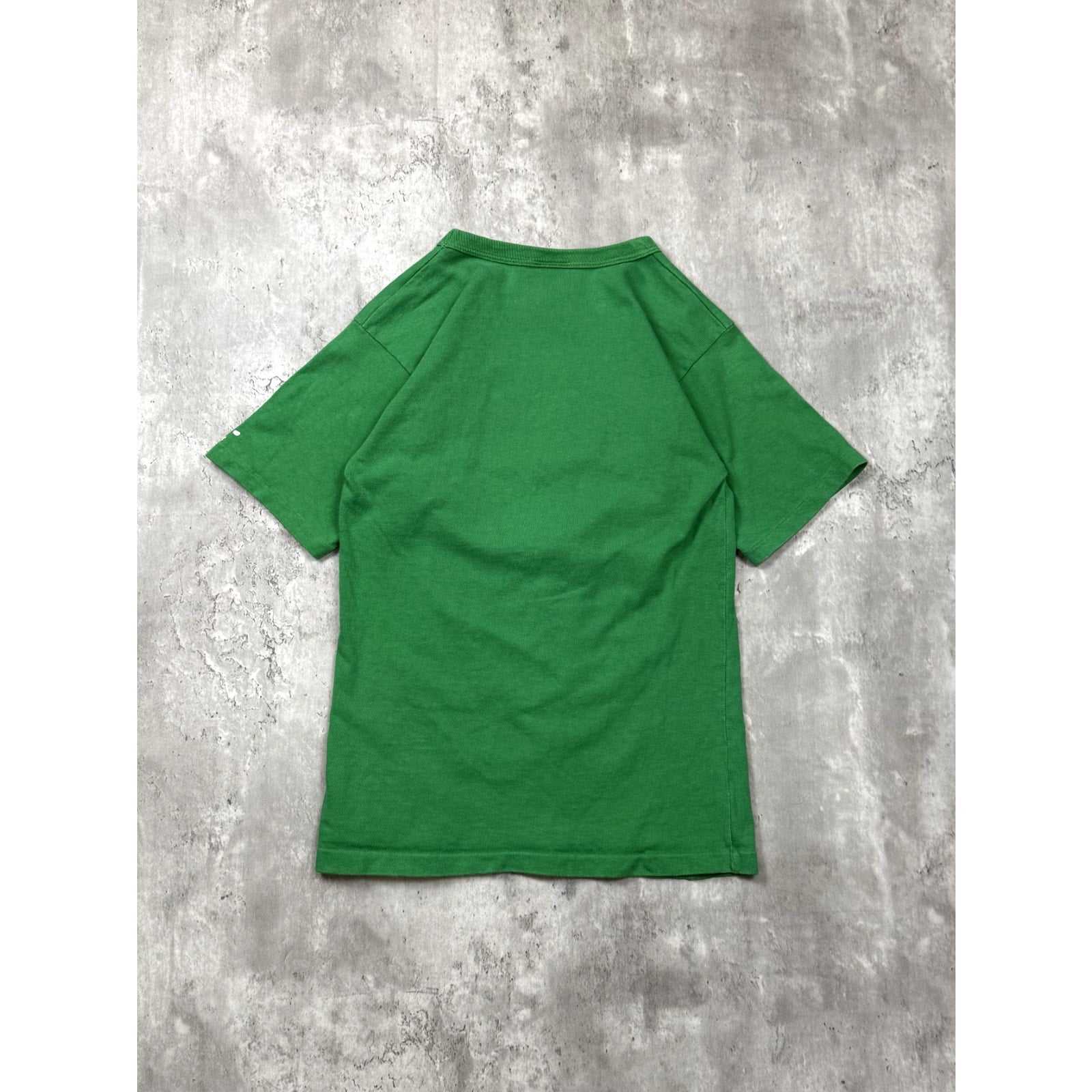 Vintage 90s Boston Celtics NBA Spellout Logo Graphic T-Shirt Size Small YOUTH