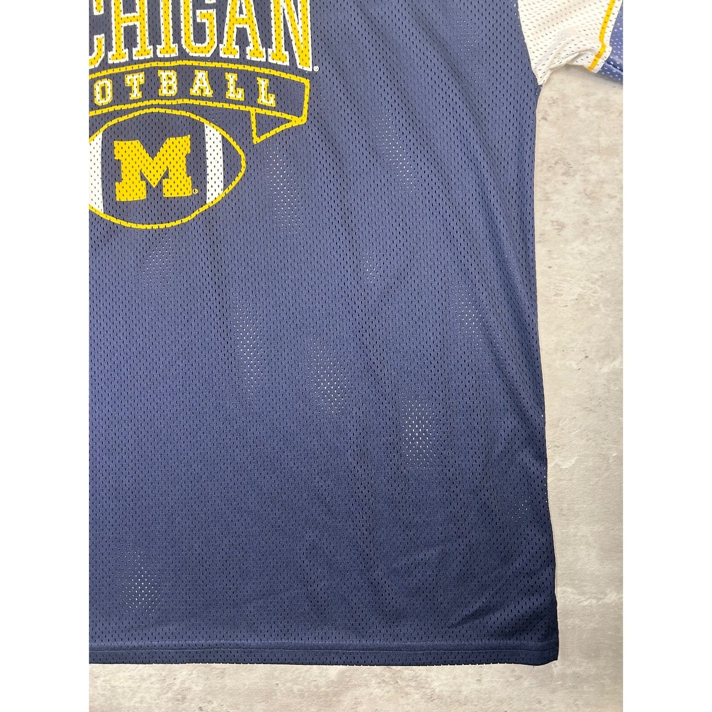 Vintage 90s Michigan Wolverines Football NCAA Jersey Jersey Size XL