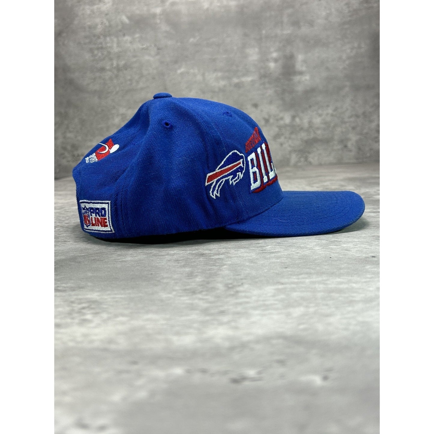 VTG Buffalo Bills NFL Embroidered Spellout Sports Specialties Snapback Hat OSFA