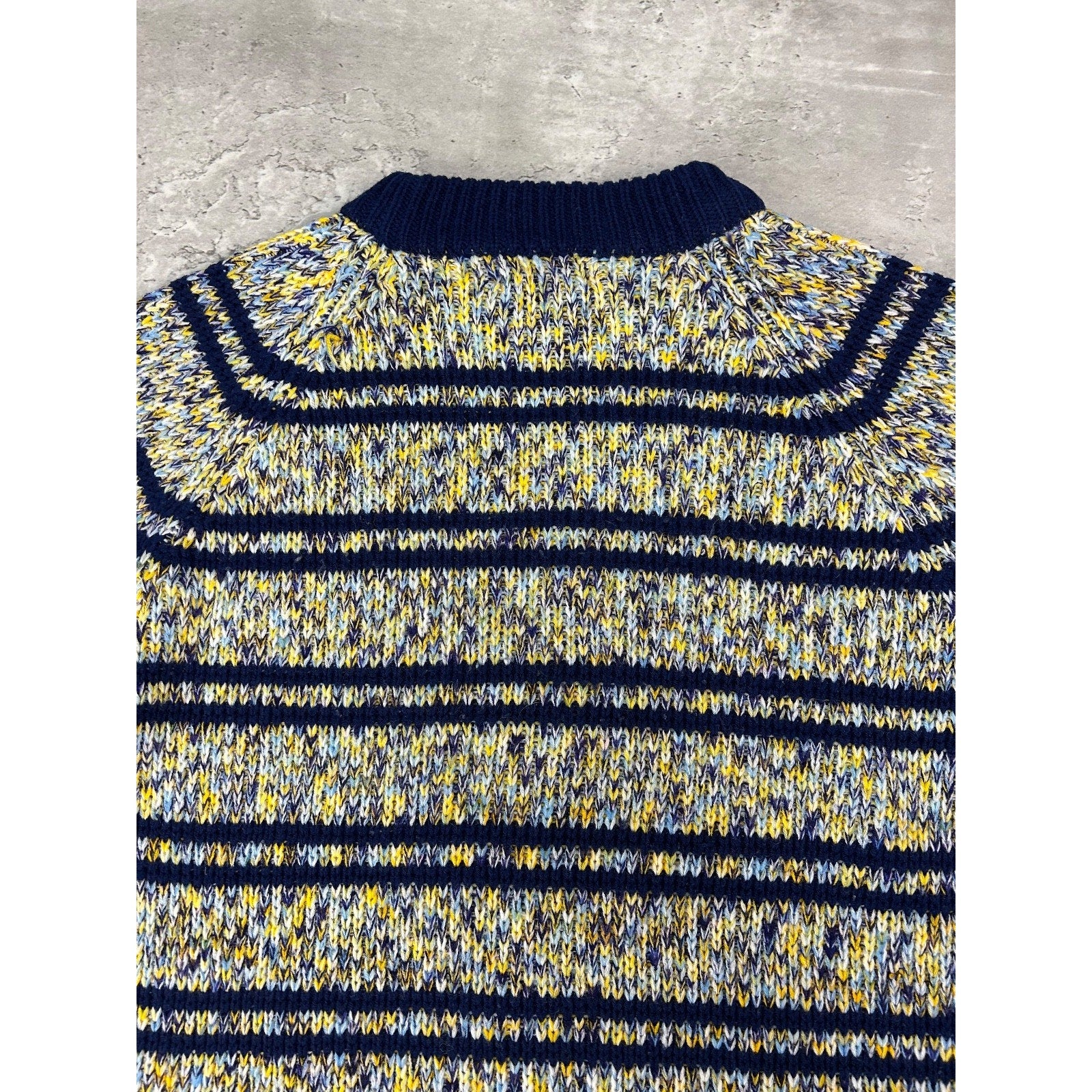 Vintage Abstract Striped Pullover Ribbed Knit Sweater Size Medium