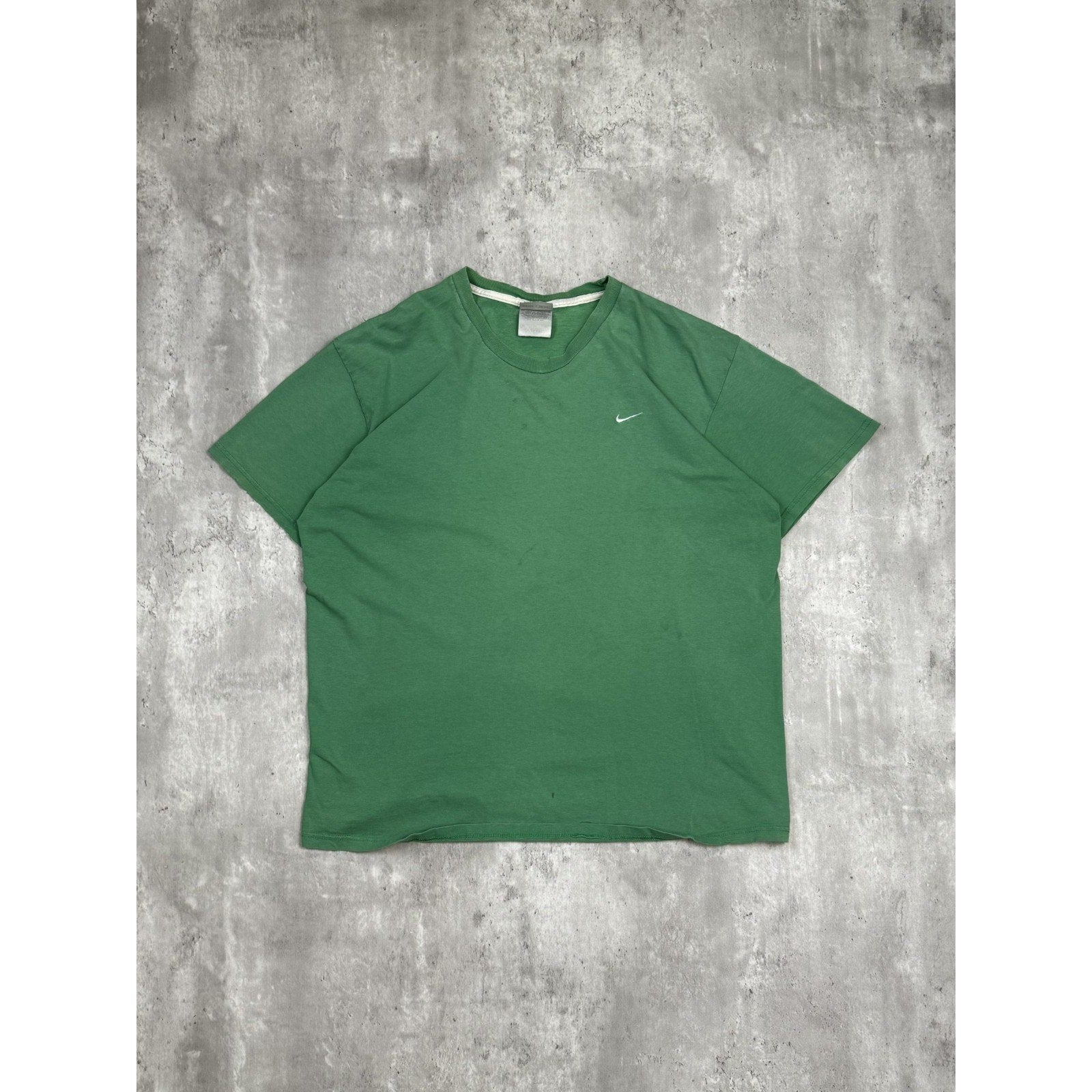 Vintage 2000s Nike Classic Embroidered Swoosh T-Shirt Size XL