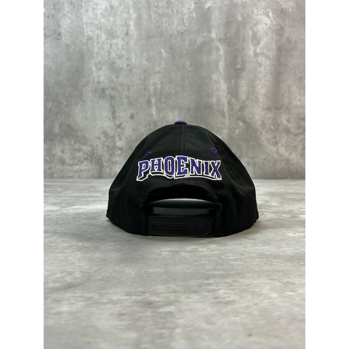 Vintage 90s Phoenix Coyotes NHL Embroidered Wave Spellout Snapback Hat OSFA