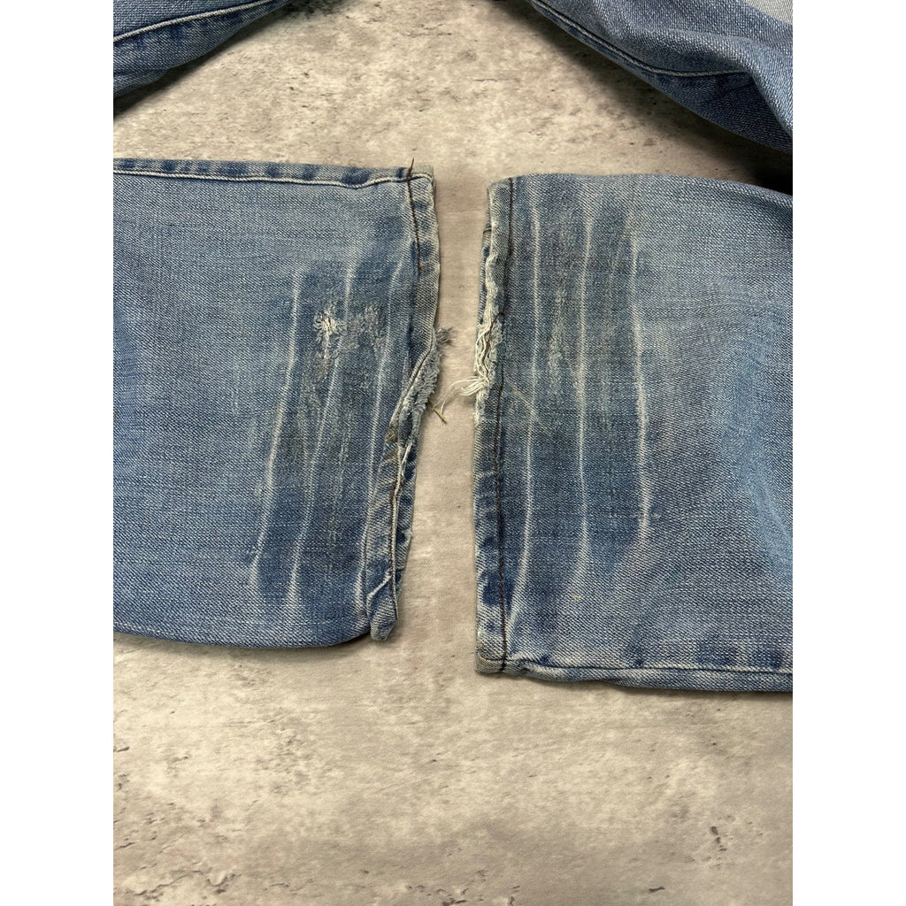 Vintage Y2K Akademiks Light Wash Baggy Fit Denim Pants Size 40 Blue