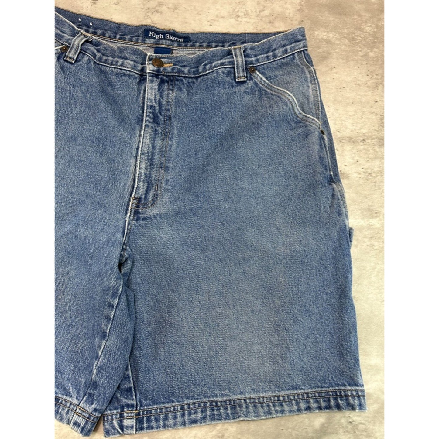 Vintage High Sierra Medium Wash Denim Shorts Size 35 Blue