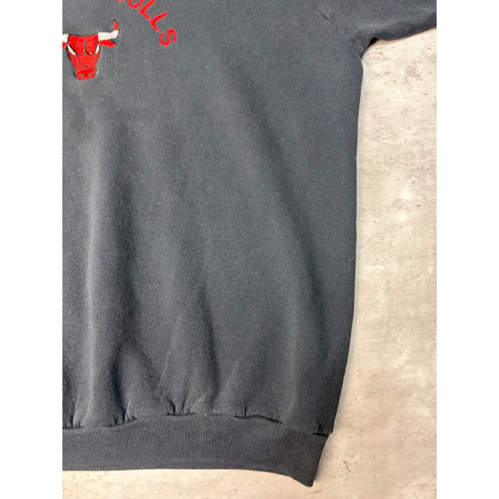 Vintage 90s Chicago Bulls NBA Embroidered Logo Spellout Sweatshirt Size XL