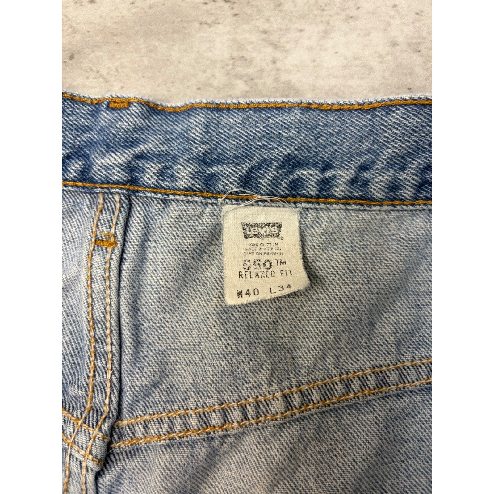 Vintage 90s Levis 550 Red Tab Relaxed Fit Light Wash Denim Pants Size 38