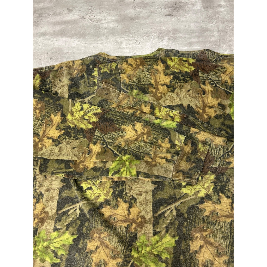Vintage Nunavut Hunter Tree Camo Hunting Long Sleeve T-Shirt Size Large