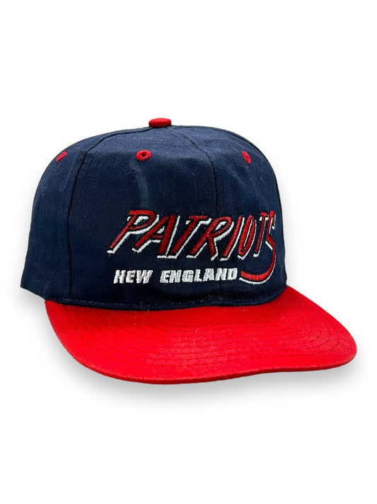 Vintage New England Patriots NFL Embroidered Spellout Snapback Hat OSFA