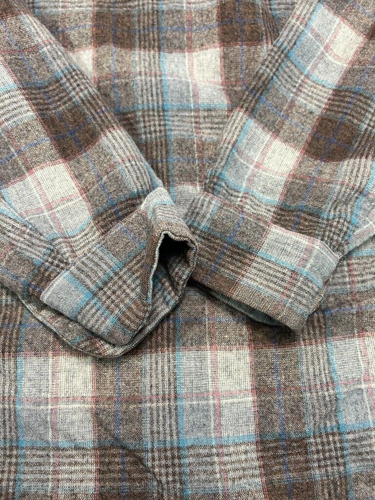 Vintage 80s/90s Pendleton 100% Virgin Wool Plaid Button Up Shirt Size Medium