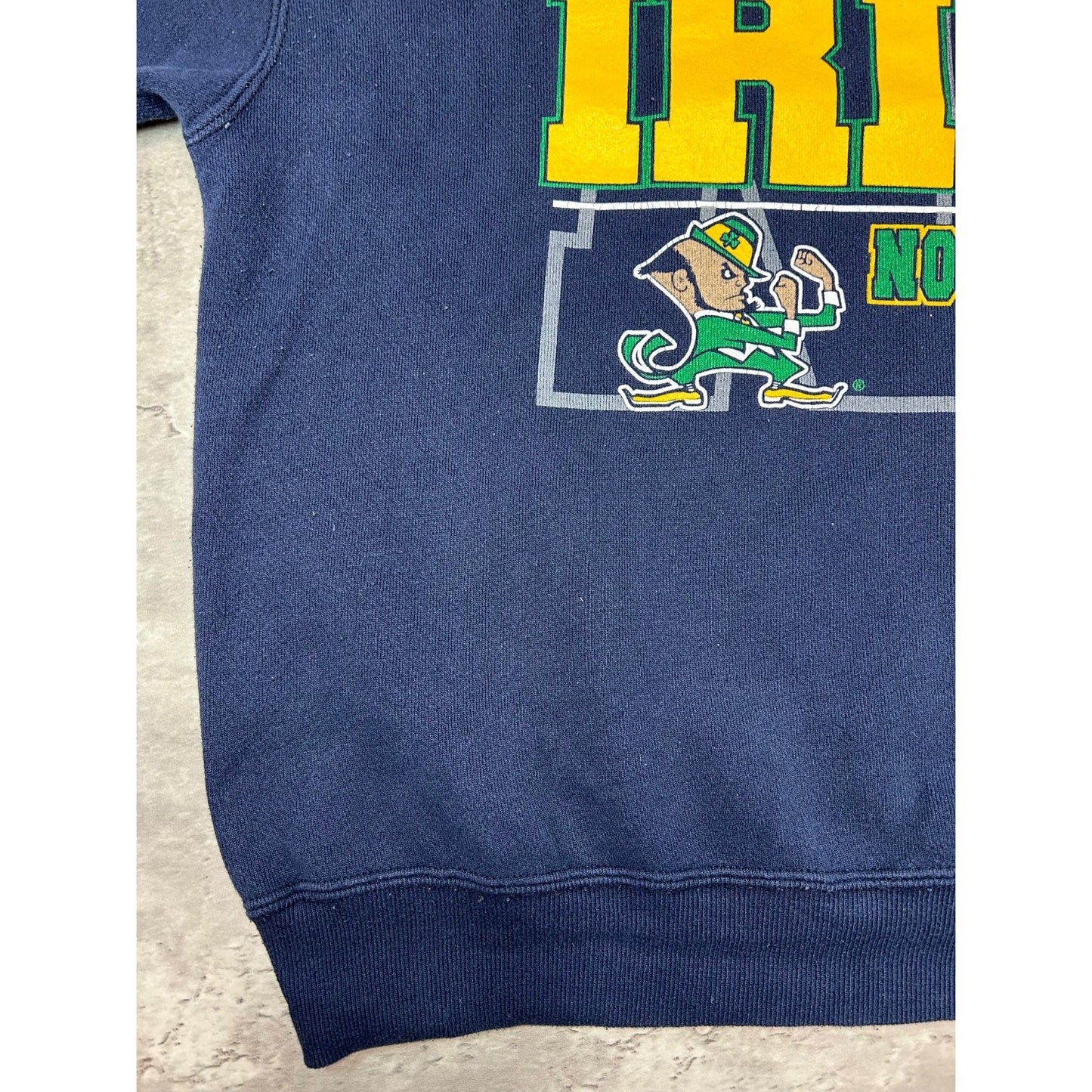 Vintage 90s Notre Dame Fighting Irish NCAA Big Graphic Sweatshirt Size XL