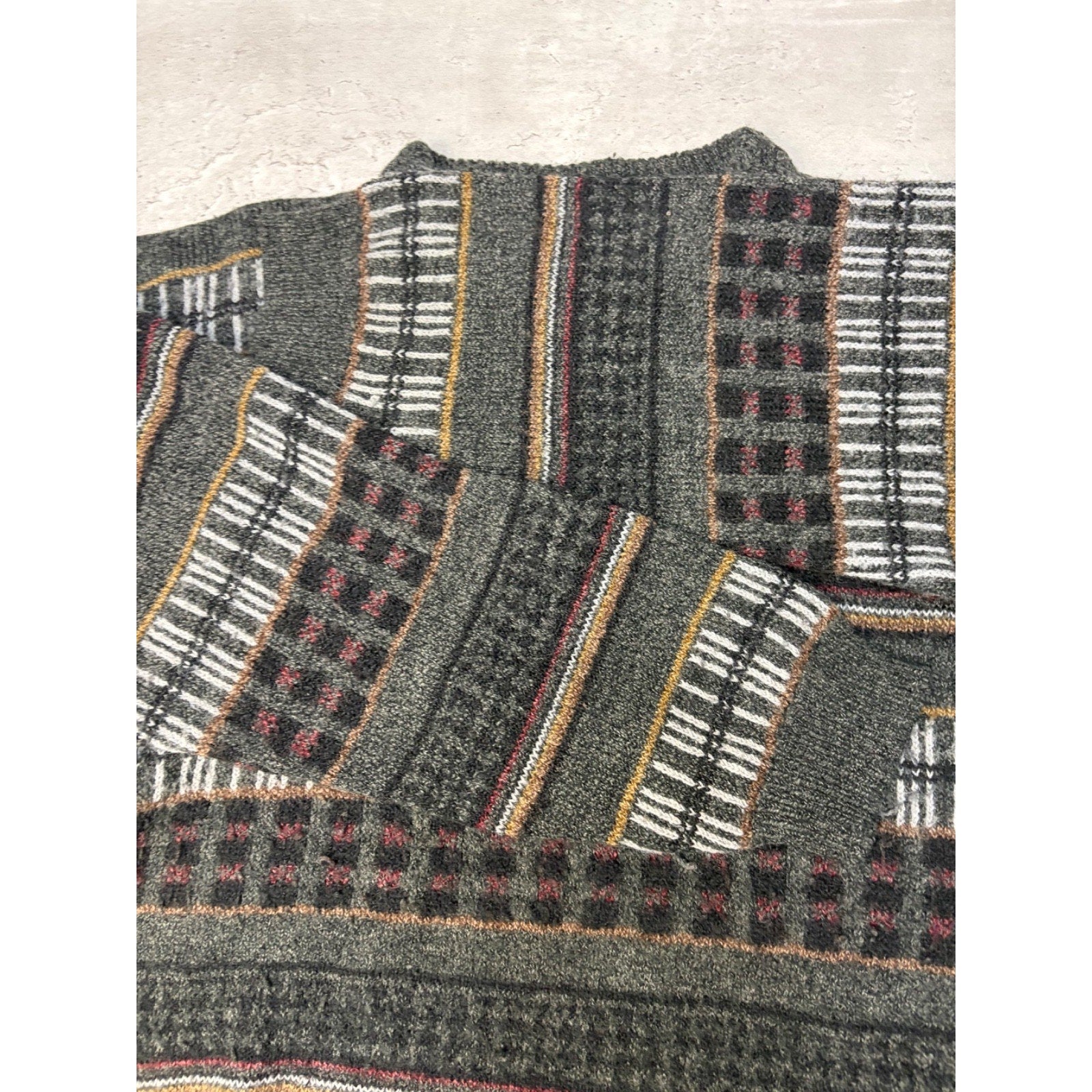 Vintage 80s/90s Etchings Abstract Striped Print Pullover Knit Sweater Size Large