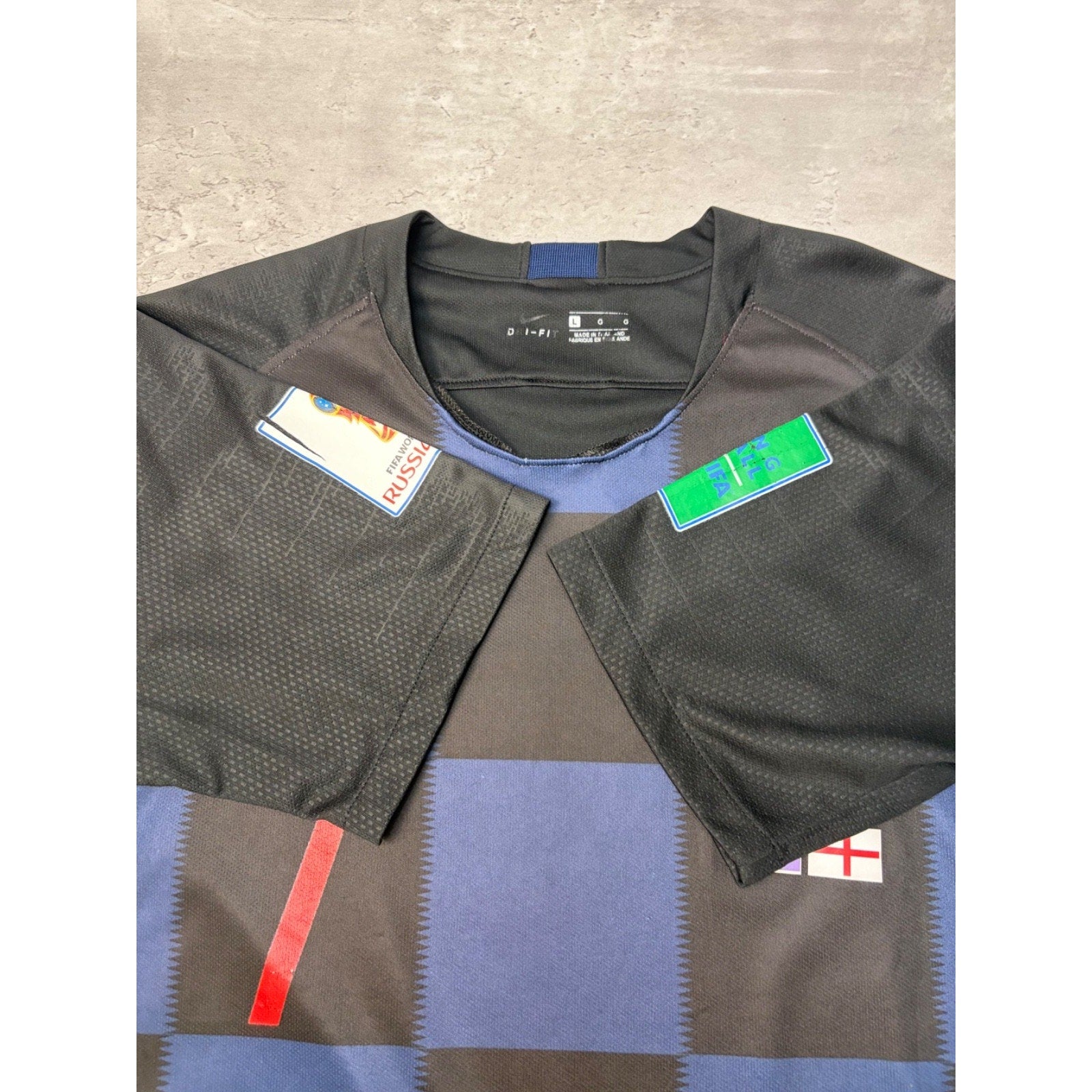 Ivan Rakitic #7 Croatia National Team Soccer Jersey Size Large