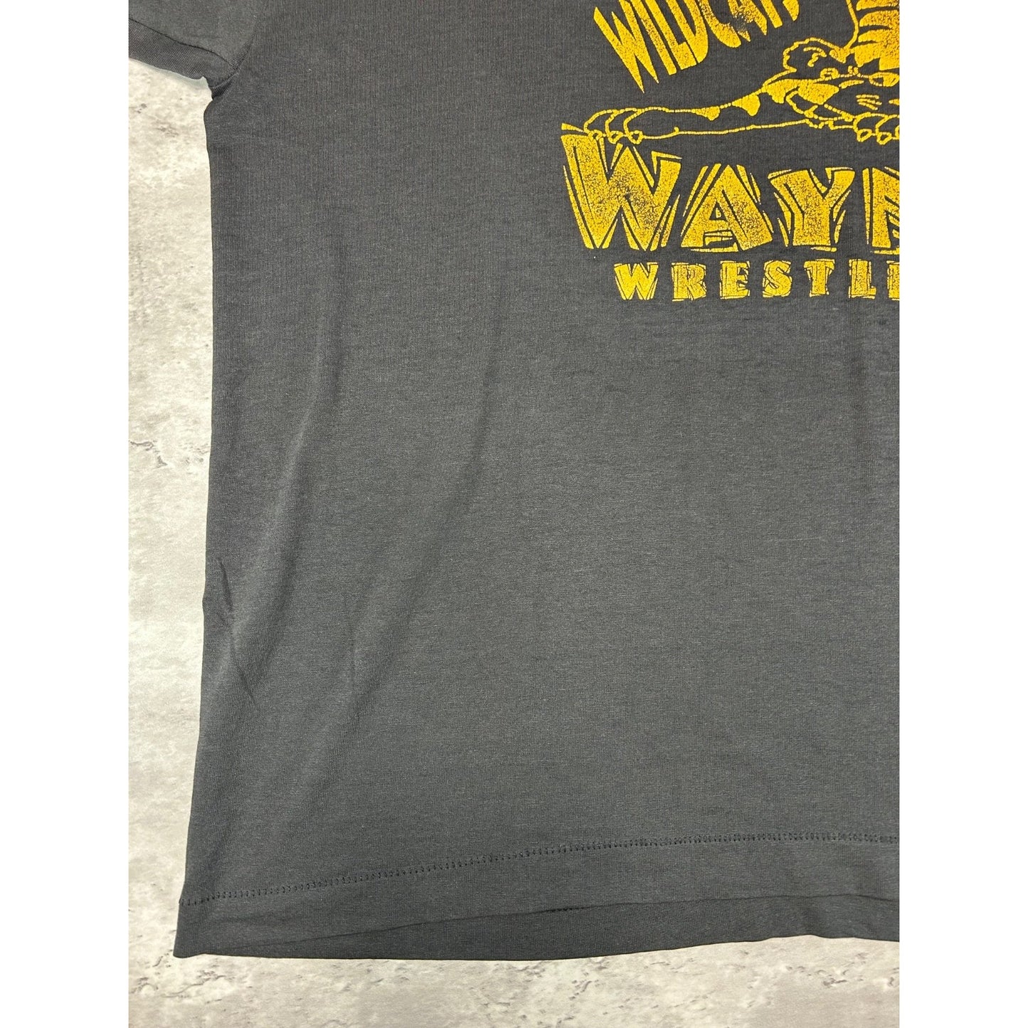 Vintage 90s Western Wayne Wildcats Wrestling Collegiate T-Shirt Size XL
