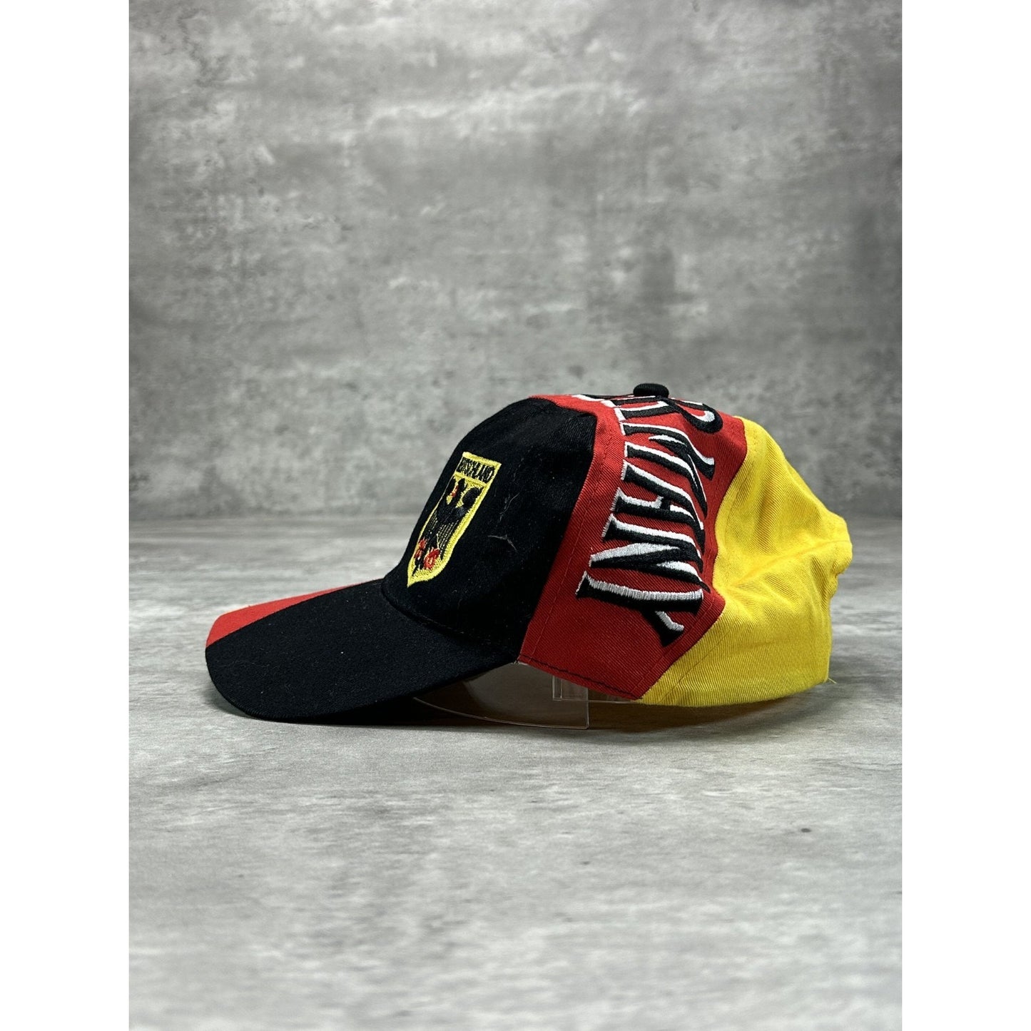 Vintage 90s Team Germany Deutschland World Cup Cap Swirl Snapback Hat OSFA