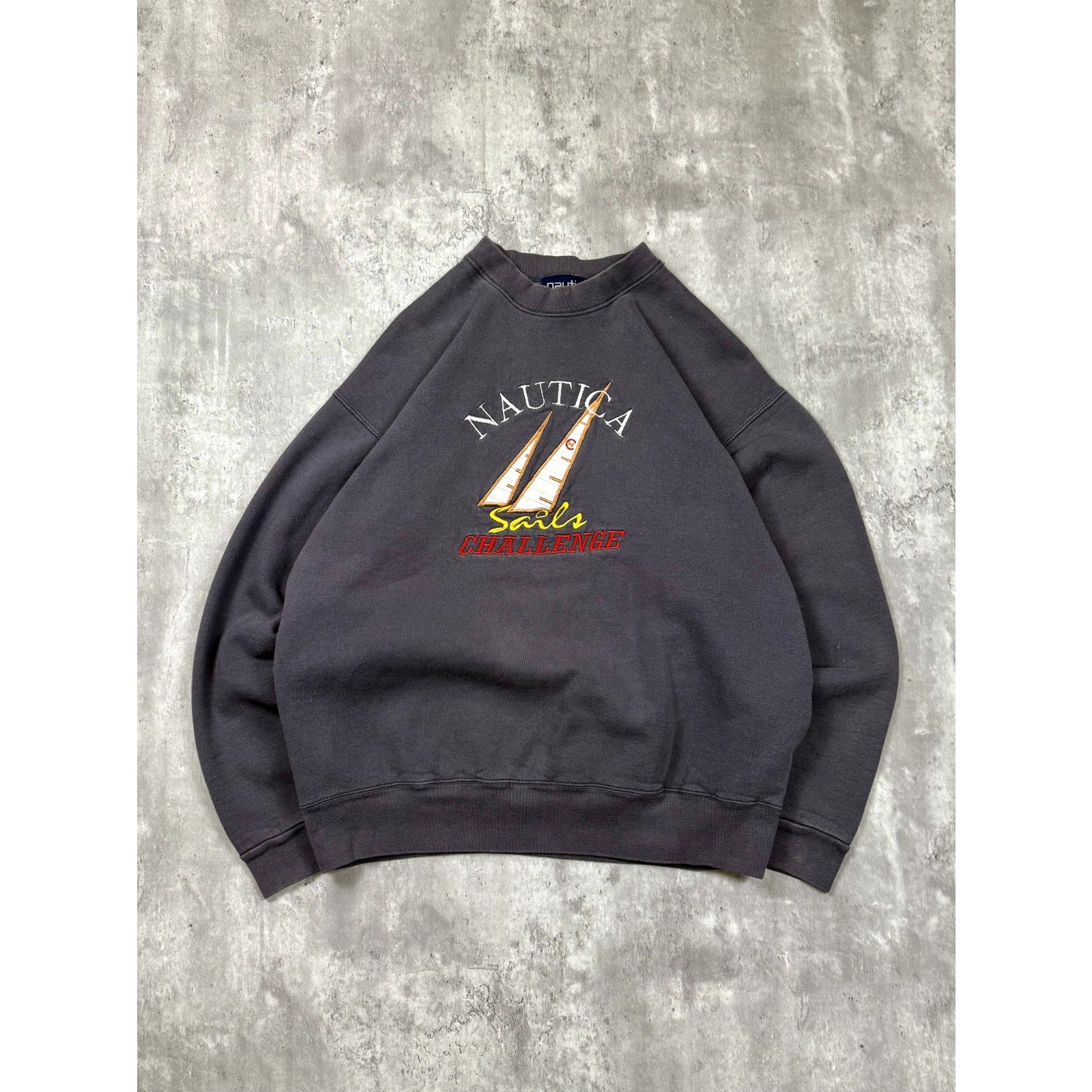 Vintage Nautica Sails Embroidered Spellout Graphic Crewneck Sweatshirt Size XL