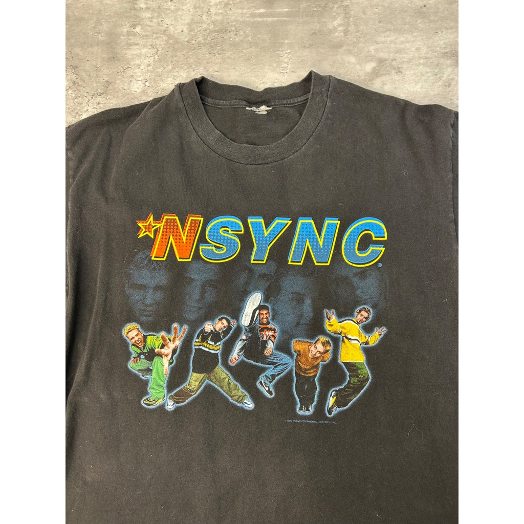 Vintage 1999 Nsync Band Member Graphic Pop Music T-Shirt Size Large
