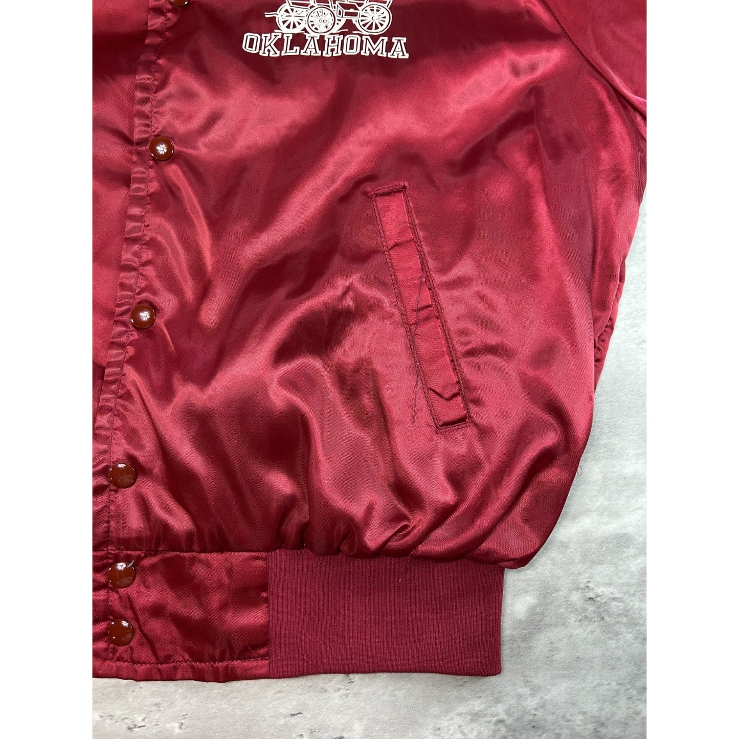 Vintage 80s Oklahoma Sooners NCAA Collegiate Satin Bomber Jacket Size XL