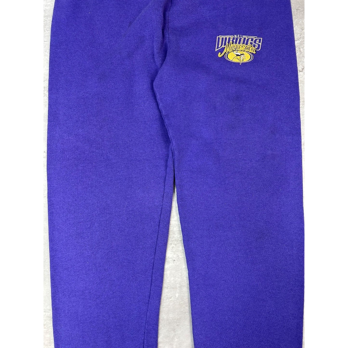 Vintage 90s Minnesota Vikings NFL Graphic Spellout Sweat Pants Size Large Purple