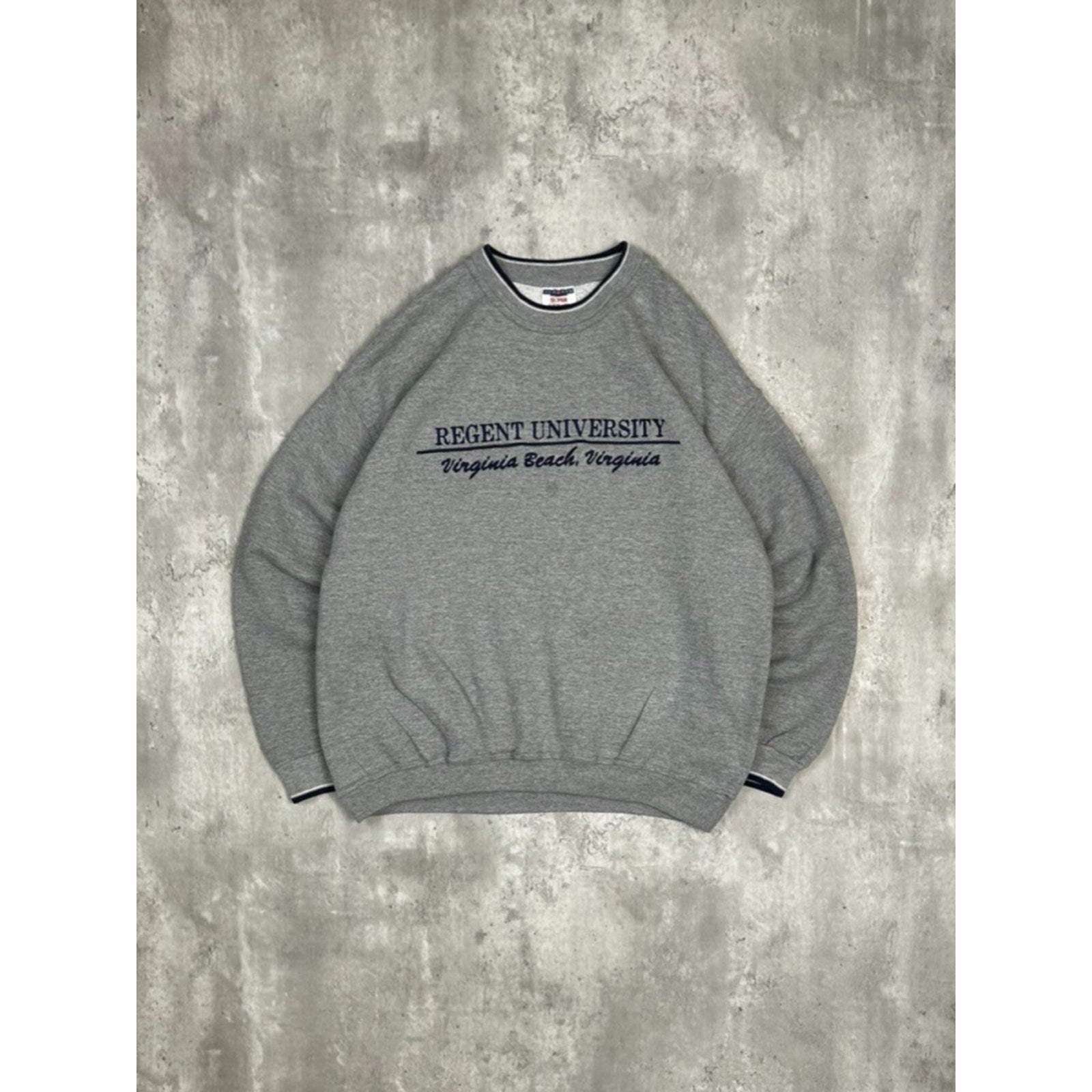 Vintage Regent University NCAA Embroidered Spellout Collegiate Sweatshirt Sz XL