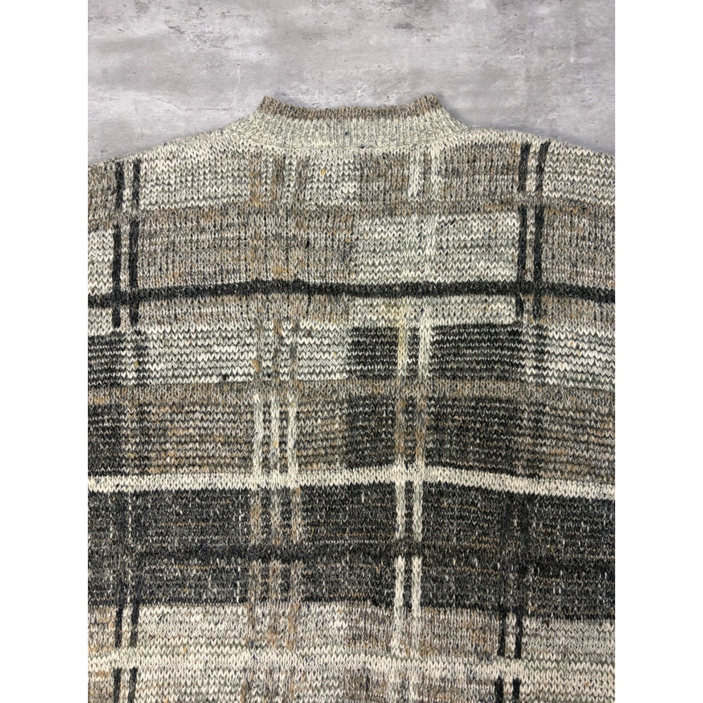 Vintage 90s Gant Plaid Print Pattern Pullover Knit Sweater Size Large