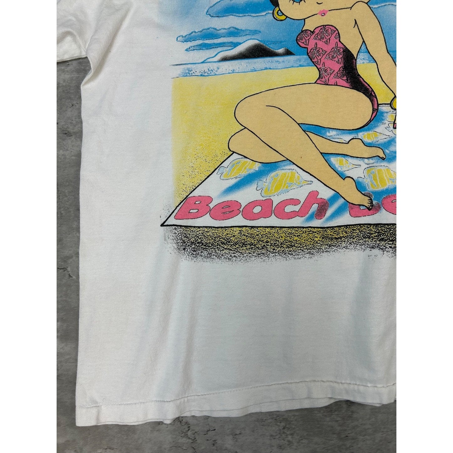 Vintage 1998 Betty Boop On The Beach Cartoon Character Graphic T-Shirt Size XL