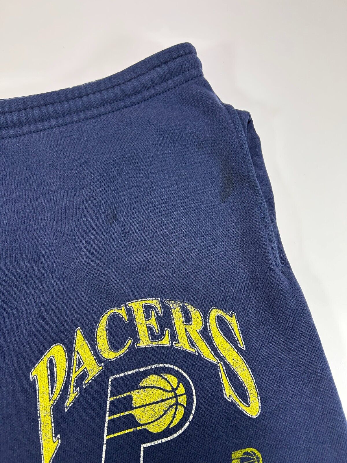 Vintage 90s ndiana Pacers Graphic Logo NBA Lee Sweatpants Size M