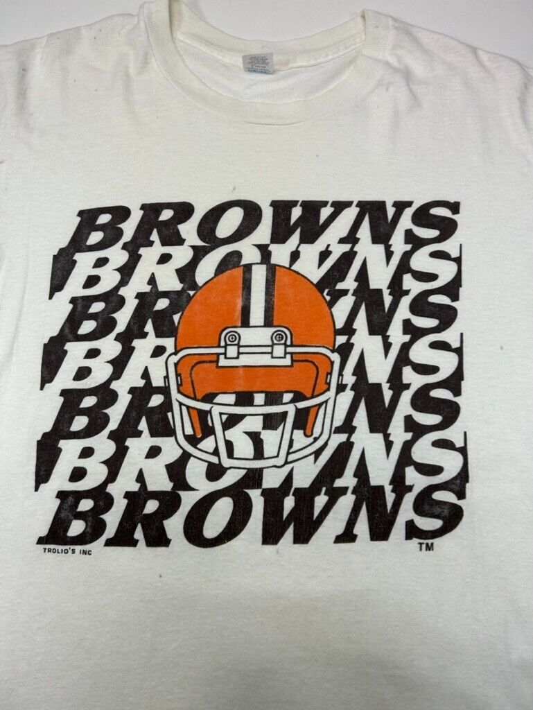 Vintage 80s/90s Cleveland Browns NFL Helmet Graphic Spell Out T-Shirt Size Large