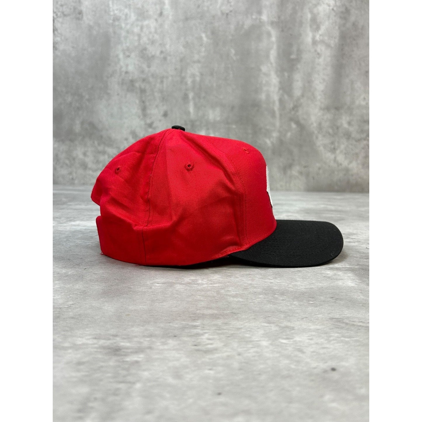 Vintage Cincinnati Reds MLB Embroidered Logo Baseball Snapback Hat OSFA