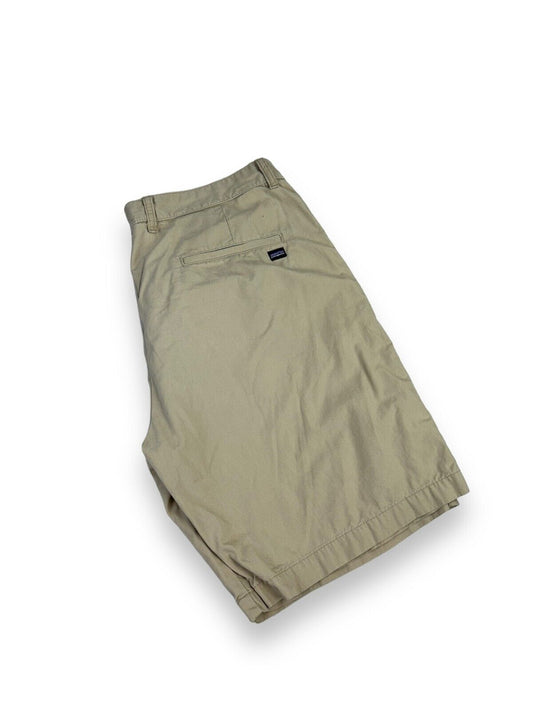 Patagonia Organic Cotton Chino Style Khaki Shorts Size 34 Beige