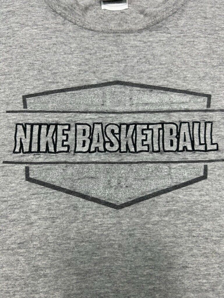 Vintage Y2K Nike Basketball Embroidered Spellout Graphic T-Shirt Size XL Gray