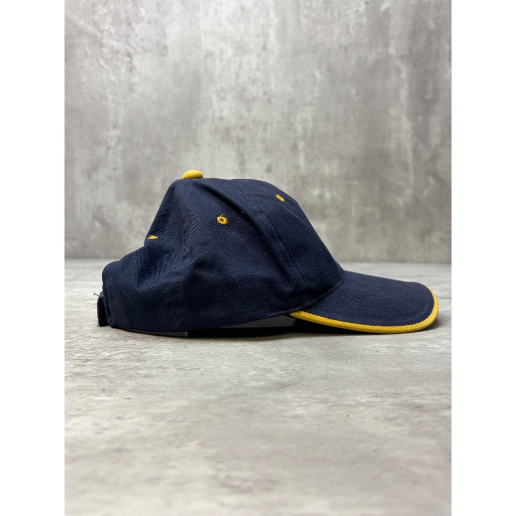 Vintage Notre Dame Fighting Irish NCAA Embroidered Logo Strapback Hat OSFA