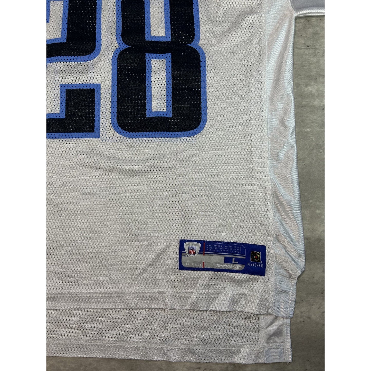 Vintage Chris Johnson #28 Tennessee Titans NFL Reebok Football Jersey Size Large