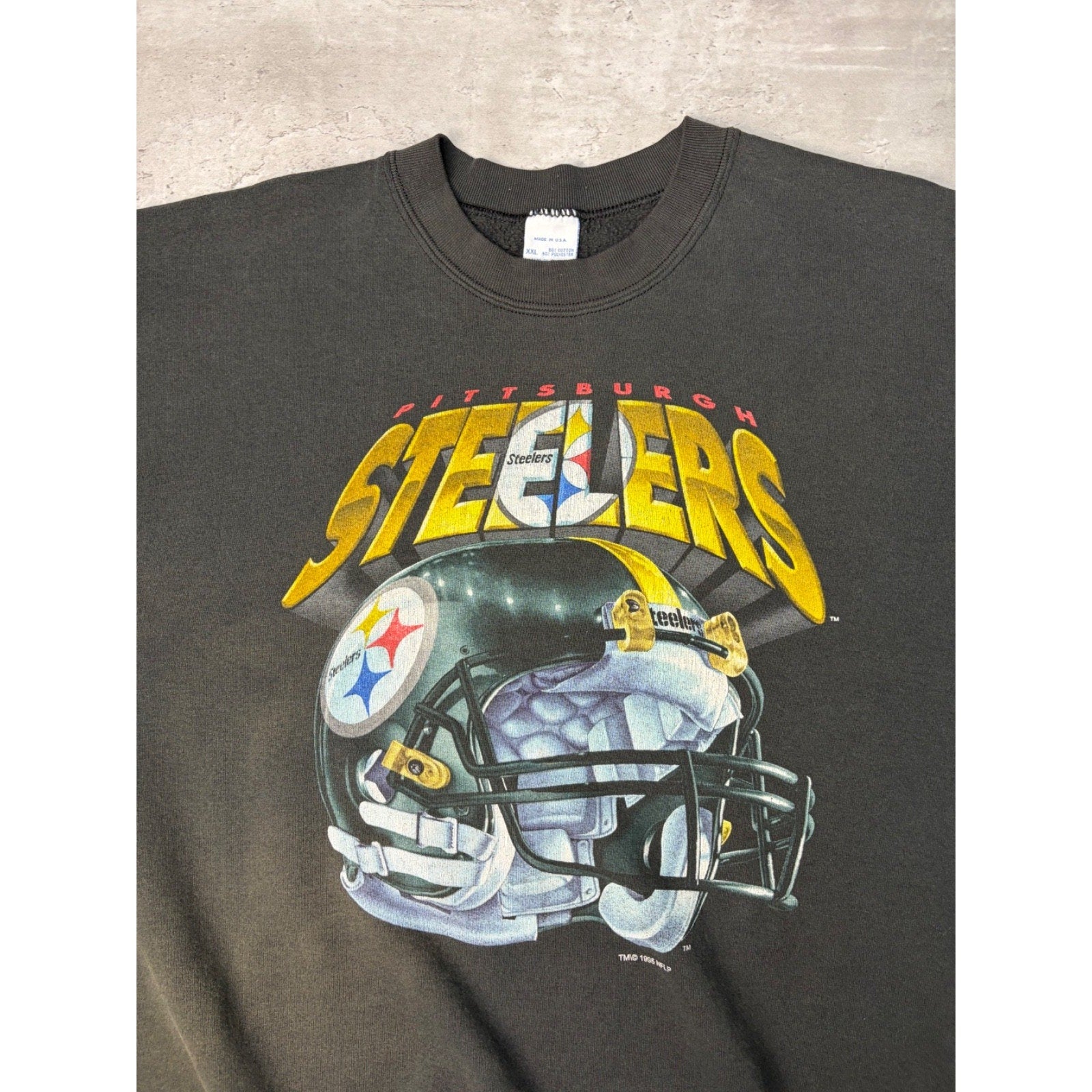 Vintage 1995 Pittsburgh Steelers NFL Helmet Graphic Football Sweatshirt Size 2XL