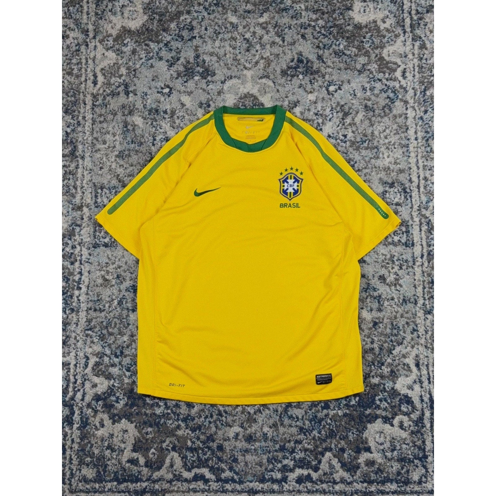 Nike Brazil National Team Embroidered Soccer Jersey Size Large