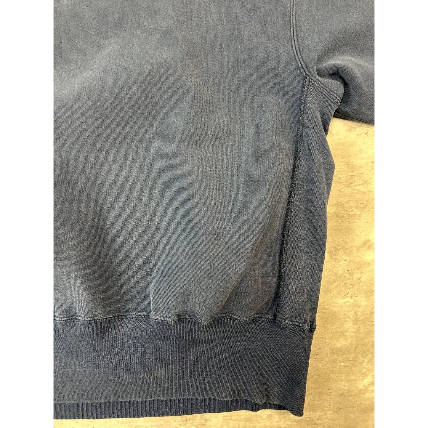 Vintage 90s Central Connecticut NCAA Champion Reverse Weave Sweatshirt Sz Large