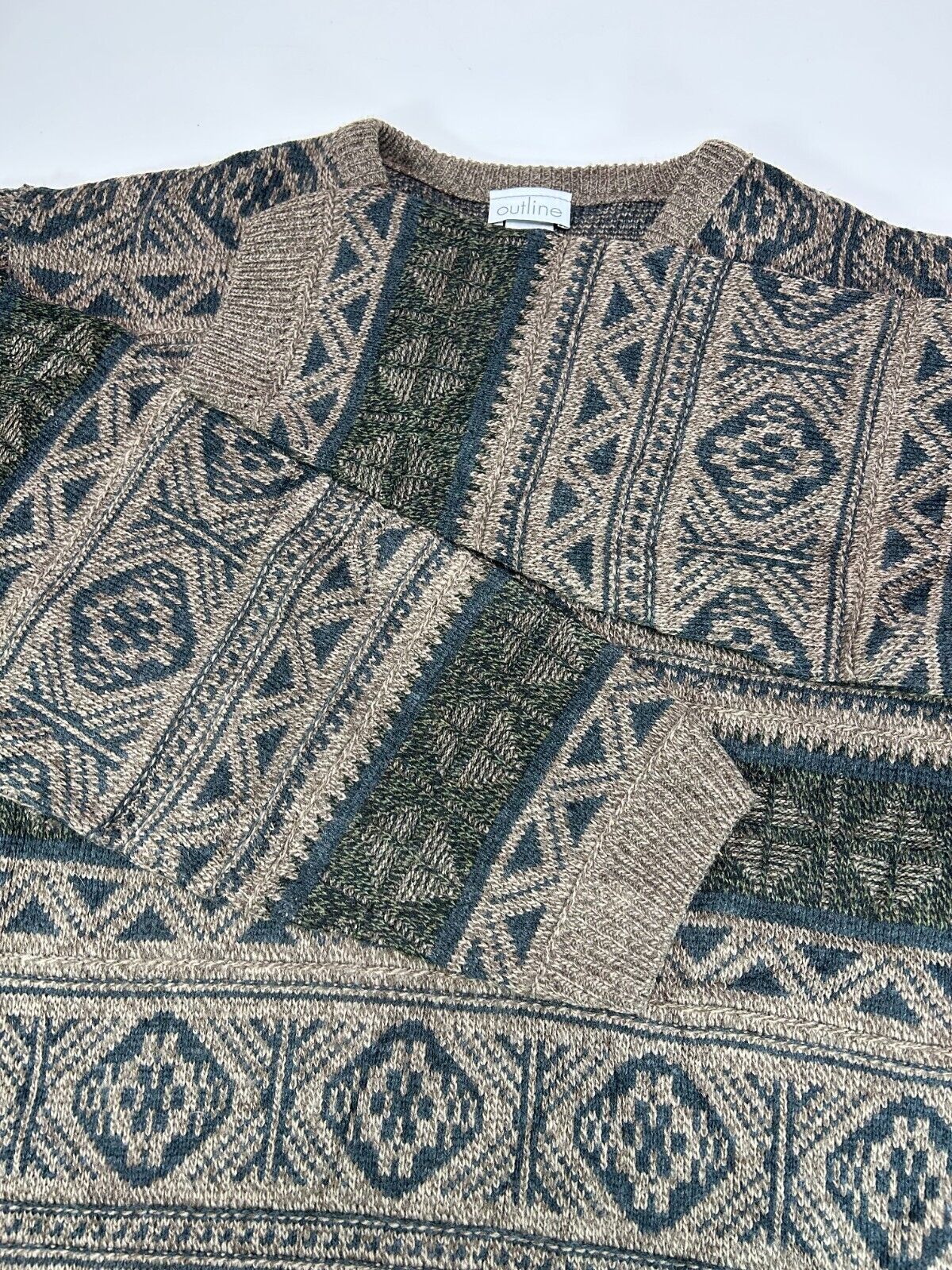 Vintage 90s Outline Aztec Pattern Pullover V Neck Knit Sweater Size XL Brown