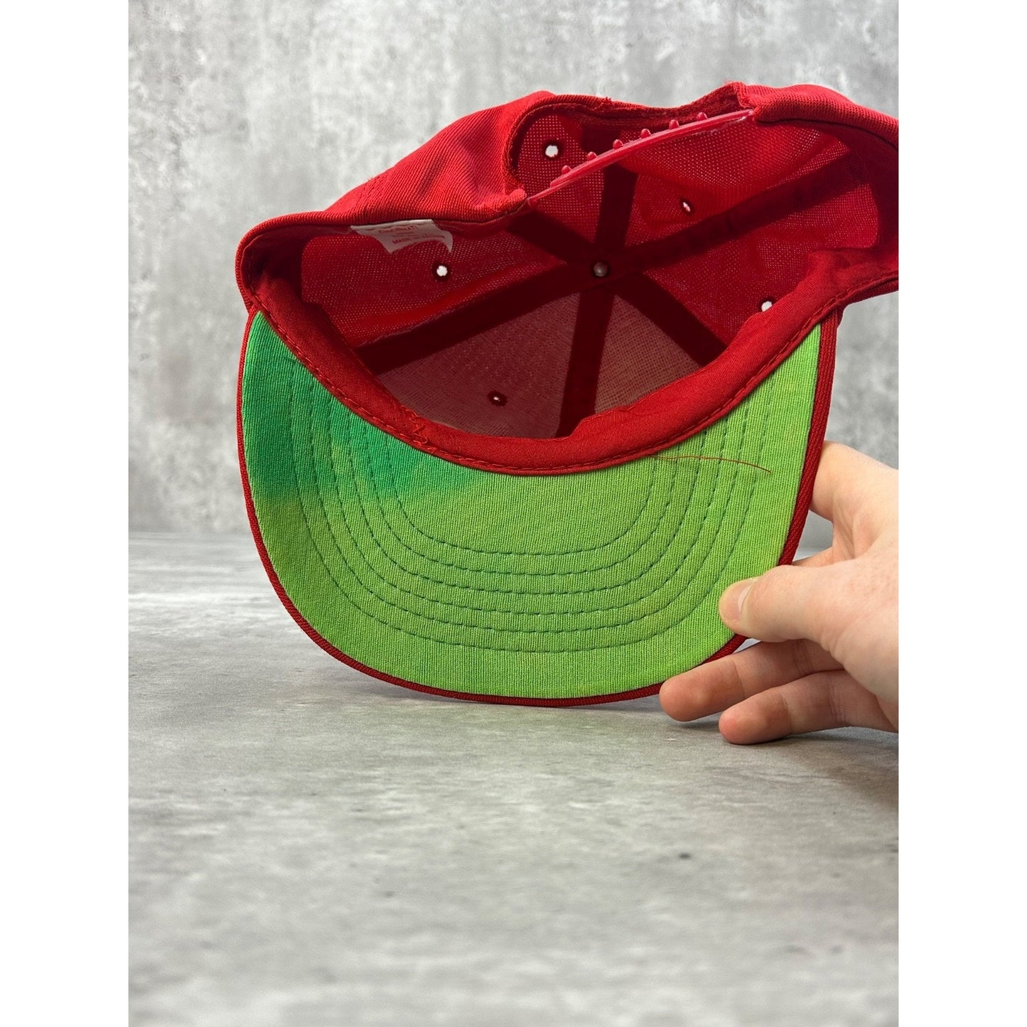 Vintage 90s Cincinnati Reds MLB Embroidered Logo Baseball Snapback Hat OSFA