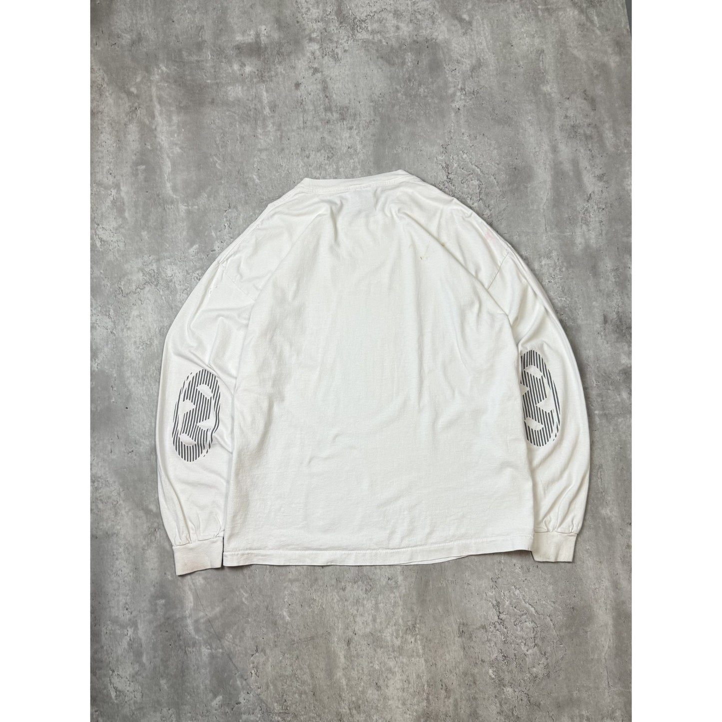 Vintage 2000s No Fear Graphic Spellout Long Sleeve T-Shirt Size XL White