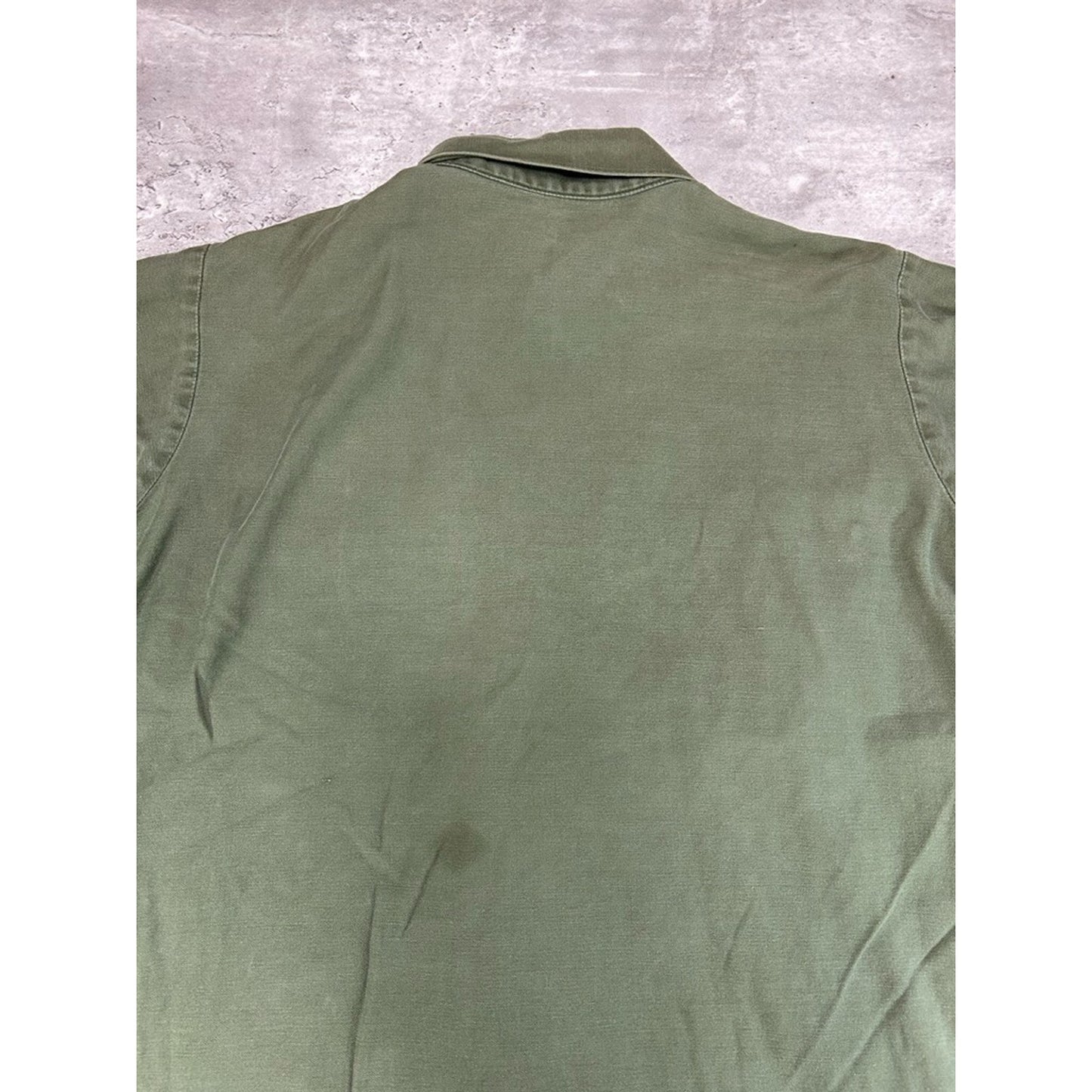 Vintage 1960s/1970s US Army OG 107 Military Long Sleeve Button Up Shirt Sz XL