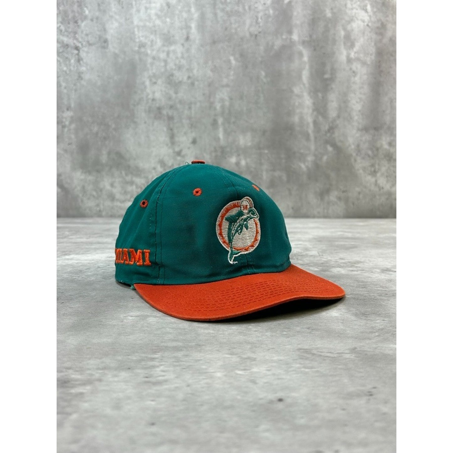 Vintage 90s Miami Dolphins NFL Embroidered Logo Football Snapback Hat OSFA