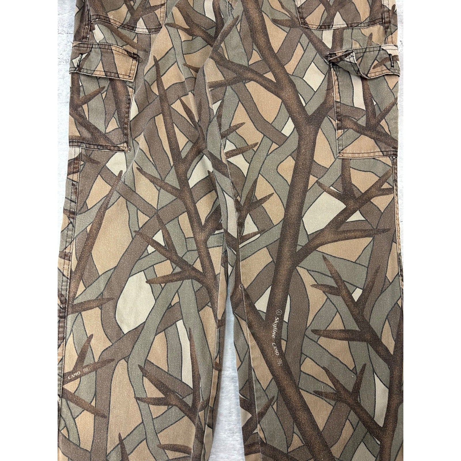 Vintage 1987 Streamline Camo Hunting Style Pants Shirt Size 39